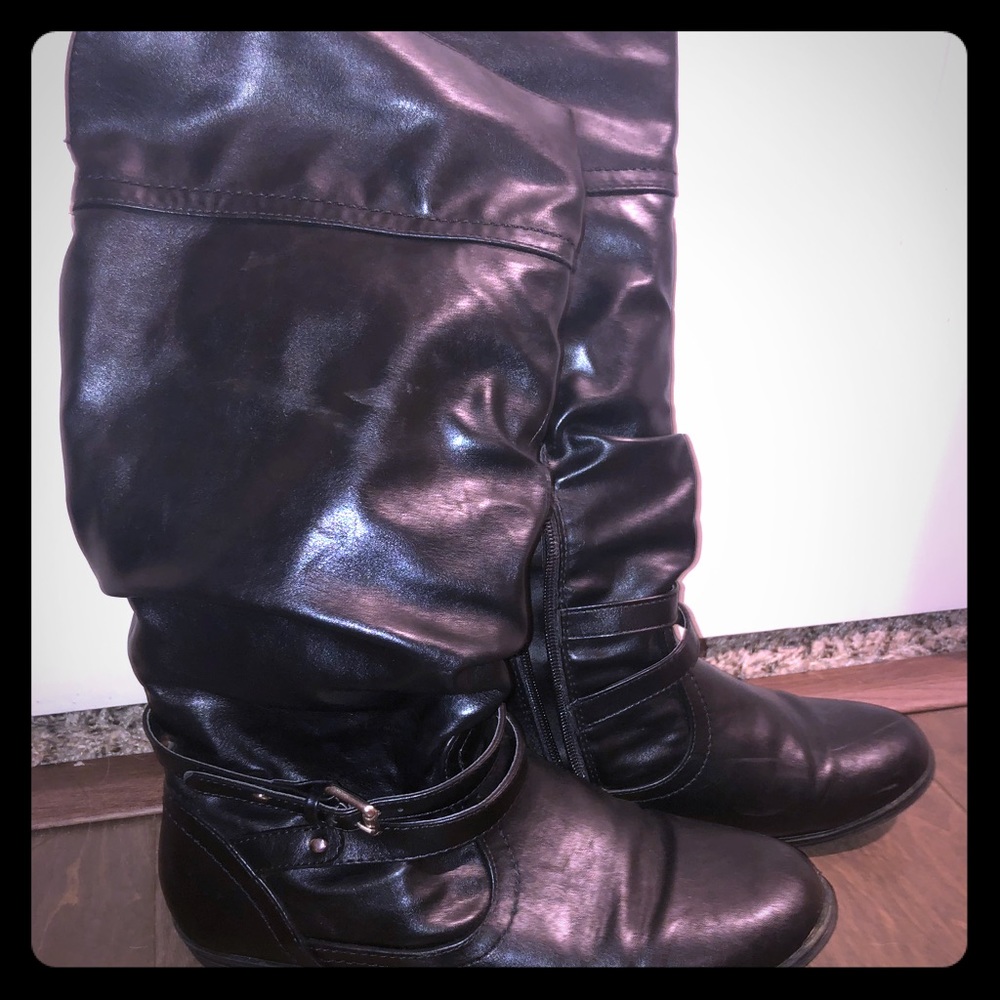 Black boots
